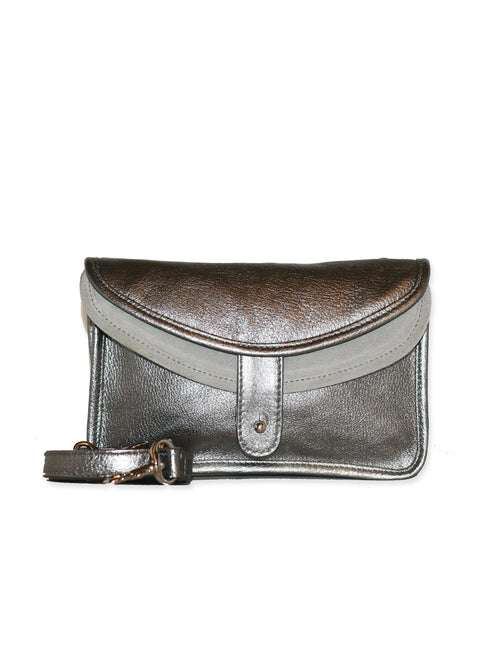 convertible fanny pack in silver leather. Comes with detachable leather belt strap